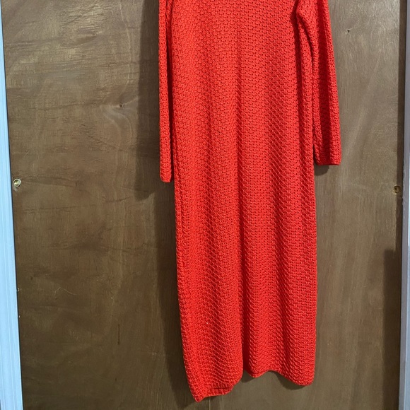 Dress - Picture 2 of 5